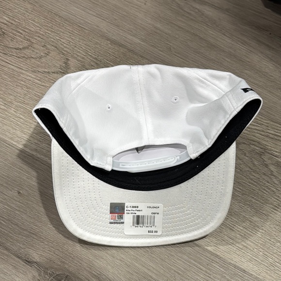 Colorado University Buffaloes Nike White Prime SnapBack - Picture 5 of 7